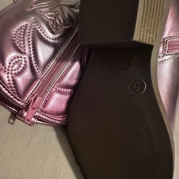 Steve Madden Girl’s Metallic Cowboy Boots, Brand new, size 5 - Picture 3 of 11